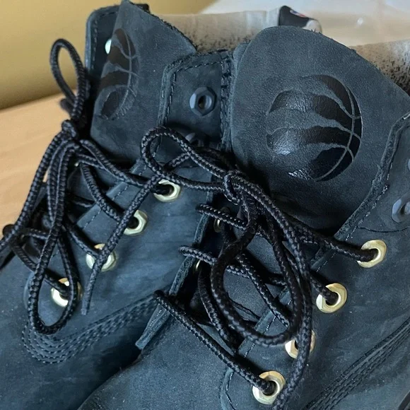 Timberland X Toronto Raptors Colab - Picture 7 of 10
